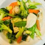 Best 51. Chicken with Mix Vegetable in Henderson, NV